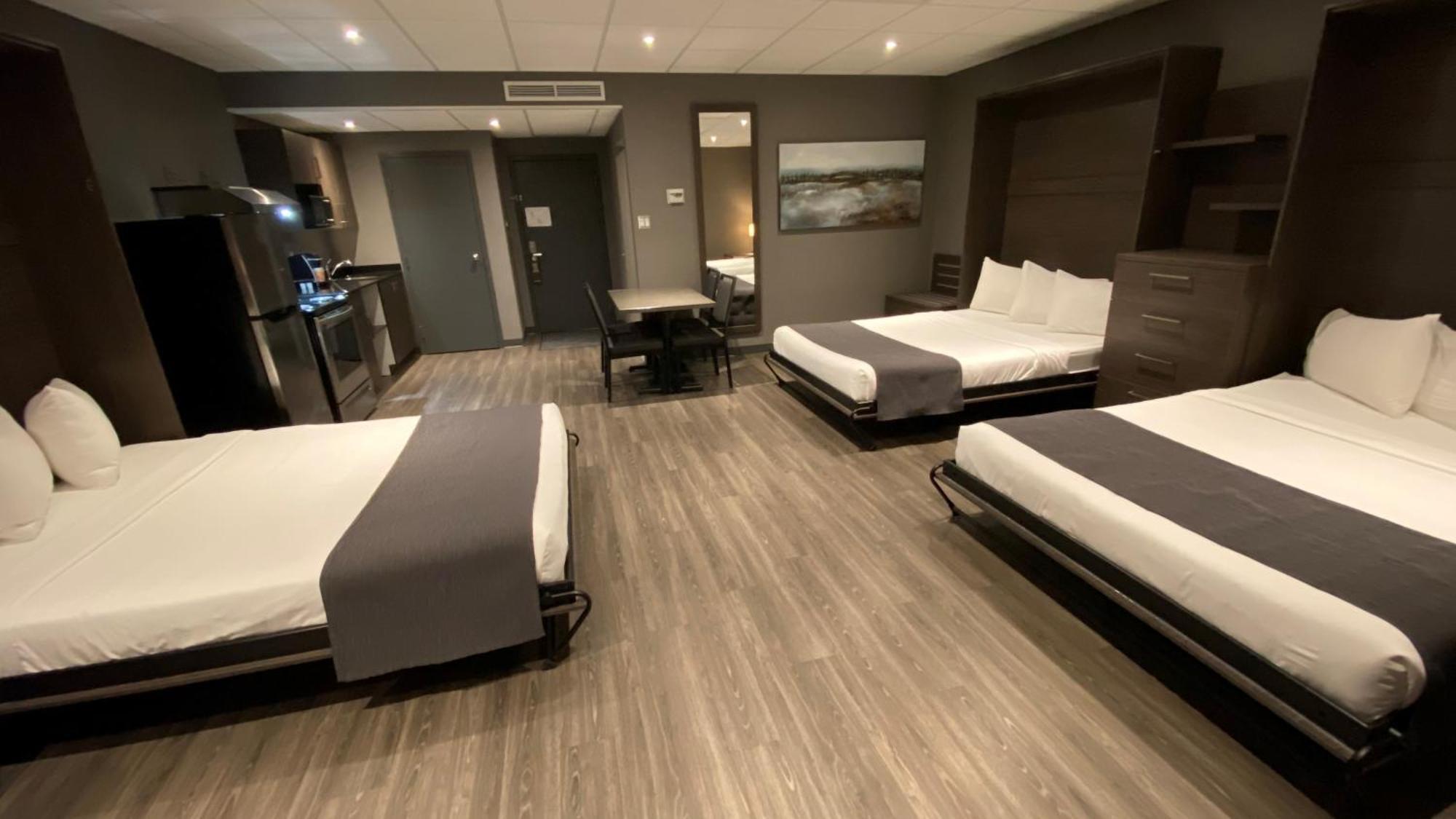 Hotel & Suites Le Dauphin Drummondville Zewnętrze zdjęcie